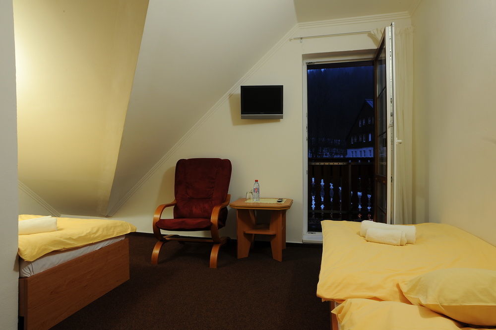 Wellness Penzion Jarmilka S Privatnim Wellness Bedřichov Exterior foto