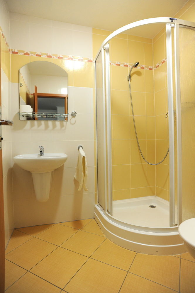 Wellness Penzion Jarmilka S Privatnim Wellness Bedřichov Exterior foto